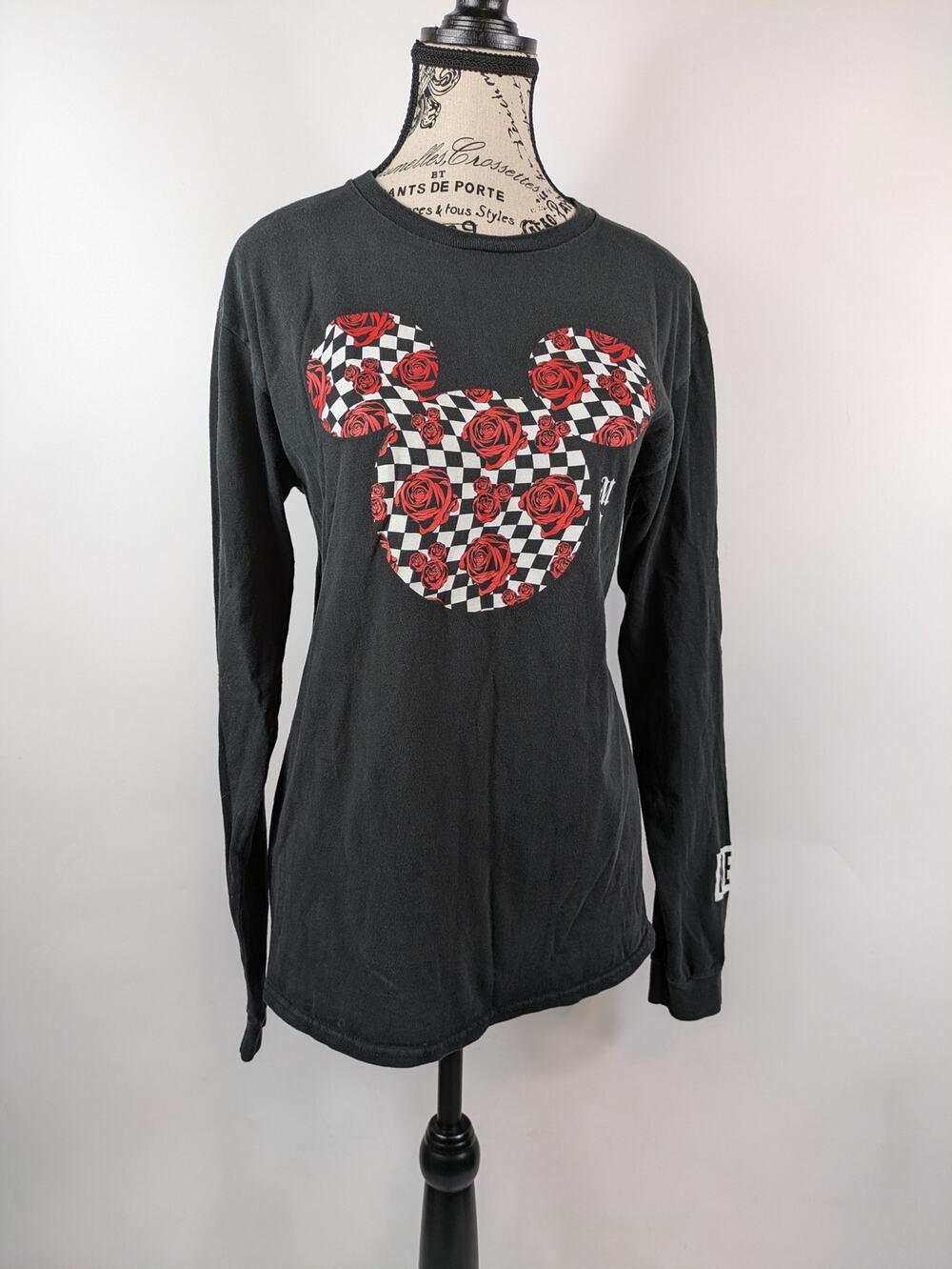 Neff x Disney Womens M T-Shirt Mickey Mouse Black White Roses Alice M28 Graphic